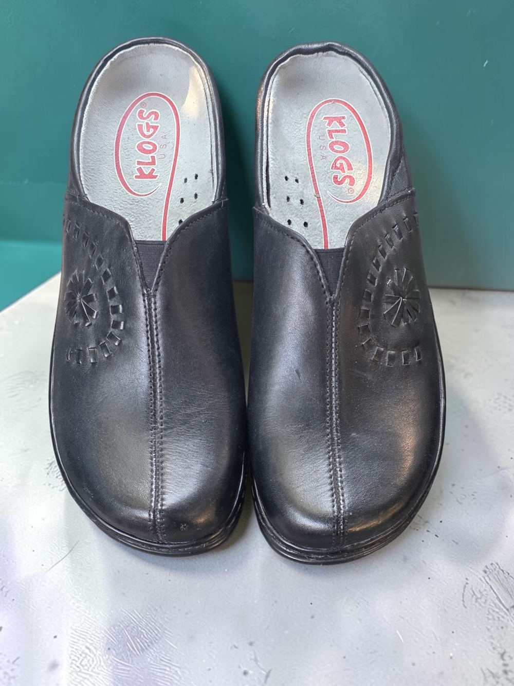 Klogs Black Leather Slip On Clogs SIZW 8.5
